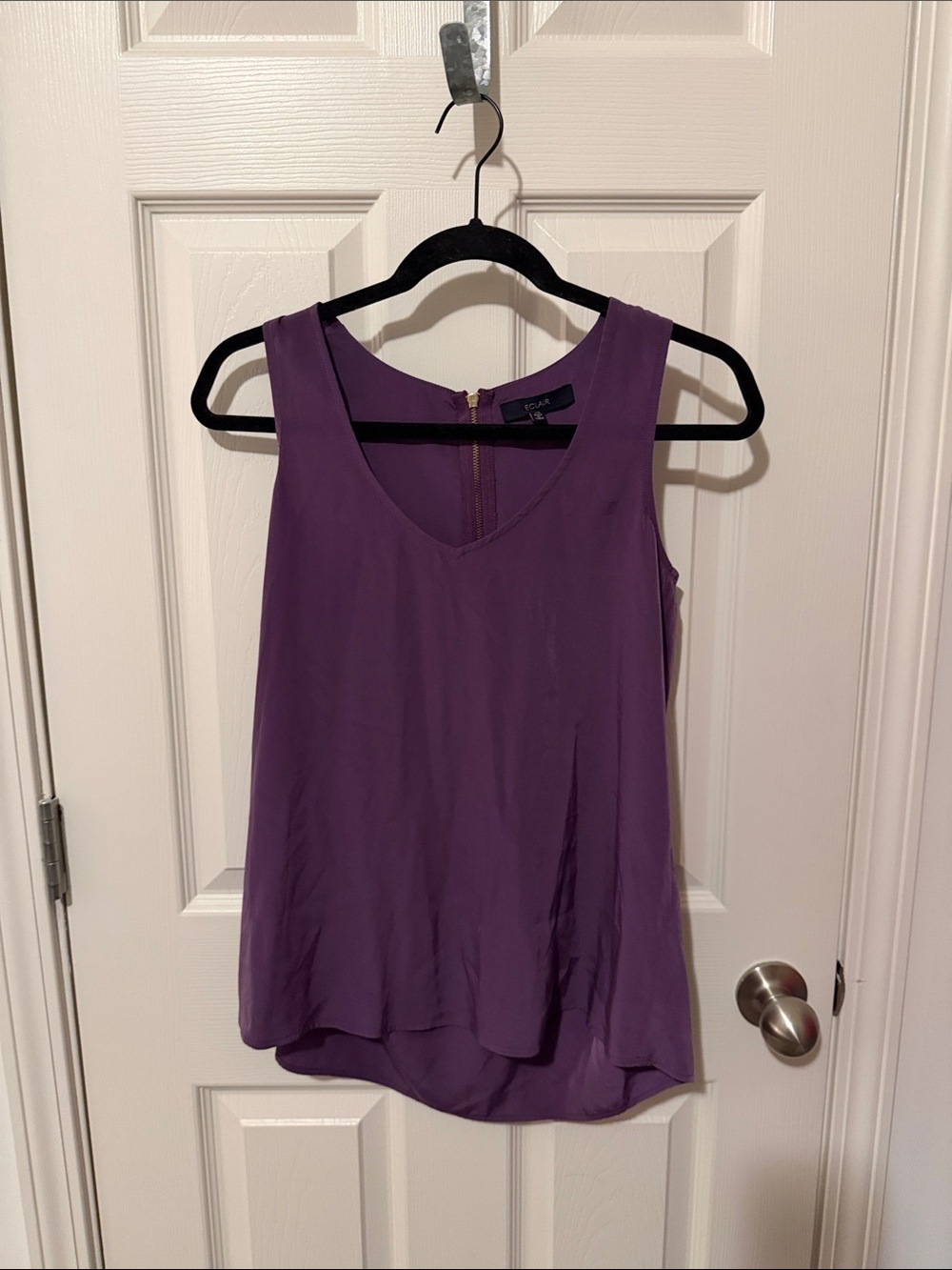Women's Purple V-Neck Sleeveless Blouse - Flowing Tank